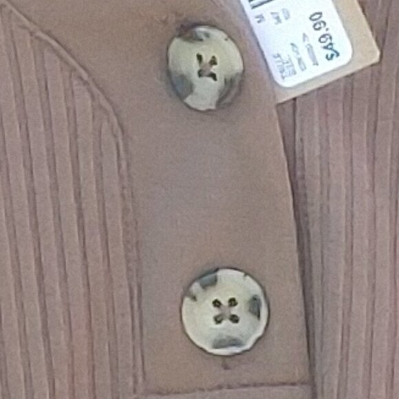 LOVELY Ribbed Long Sleeve Shirt R.W. & Co. Women's Medium BNWT Olive Gre… - Picture 3 of 9